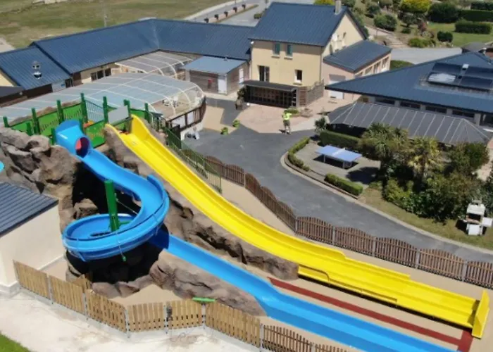 Tente En Toile Et Bois Avec Terrasse Pour 4 Personnes - Api-1-52-1471 营地 *