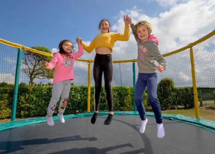 Tente En Toile Et Bois Avec Terrasse Pour 4 Personnes - Api-1-52-1471 Sainte-Marie-du-Mont (Manche)