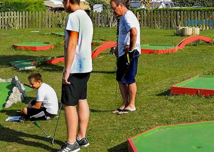 Tente En Toile Et Bois Avec Terrasse Pour 4 Personnes - Api-1-52-1471 Camping Sainte-Marie-du-Mont (Manche)